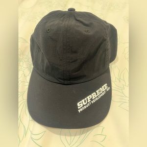 Supreme Visor Logo 6-Panel. Never been worn